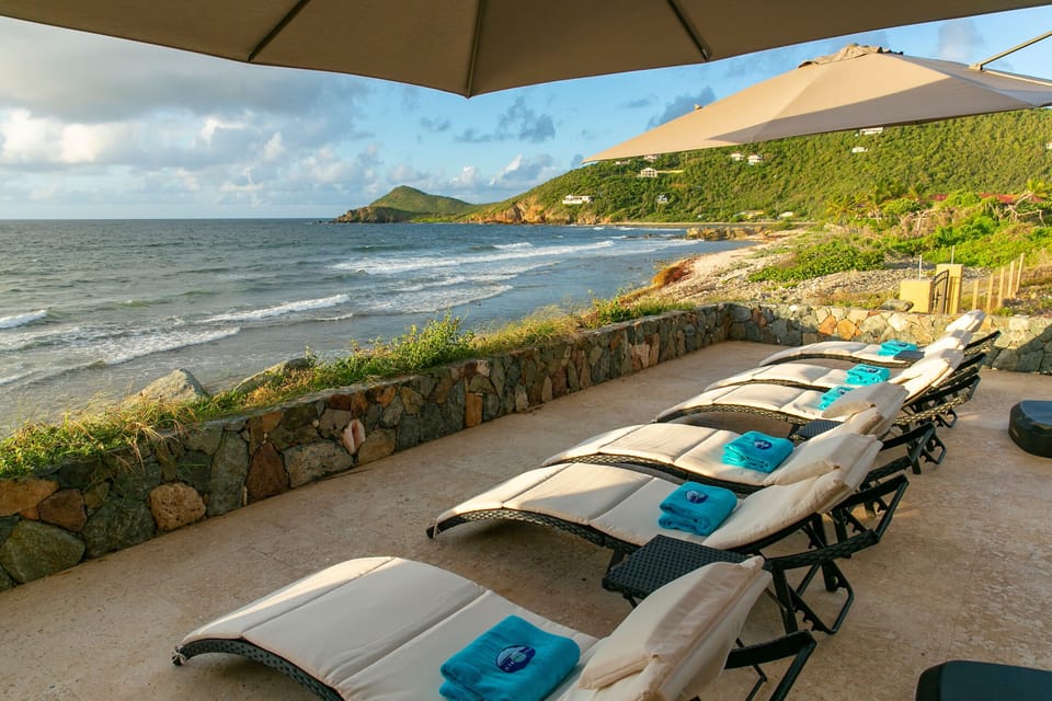 Approximately 30 x 25 Sun Deck great with for private gatherings
