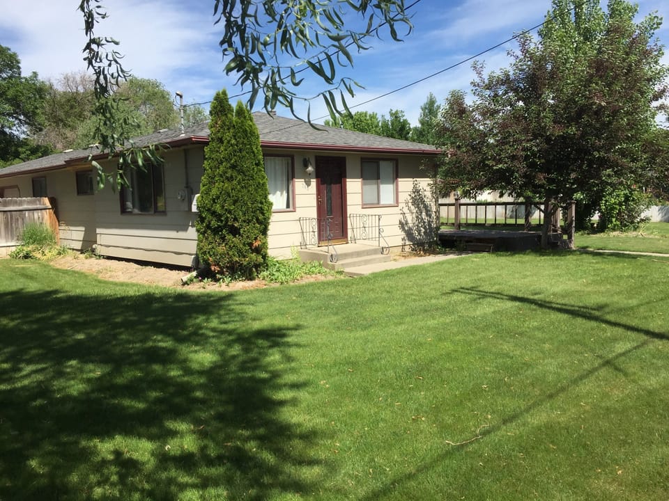 Front Door from the corner of Washington St and King Ave E