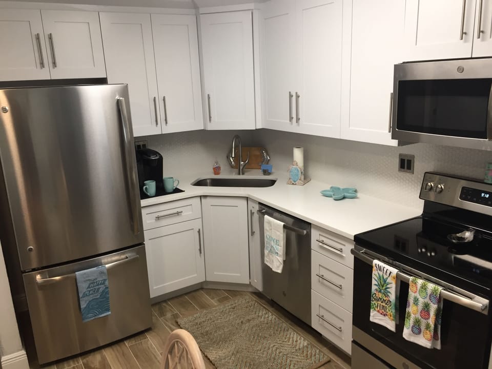 Updated kitchen; modern appliances