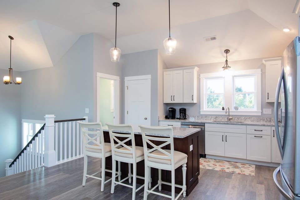 M853: Just Horsin Around l Top Level Kitchen