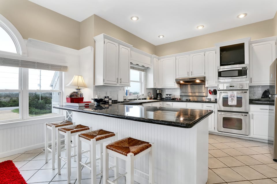 Food Bar off kitchen counter