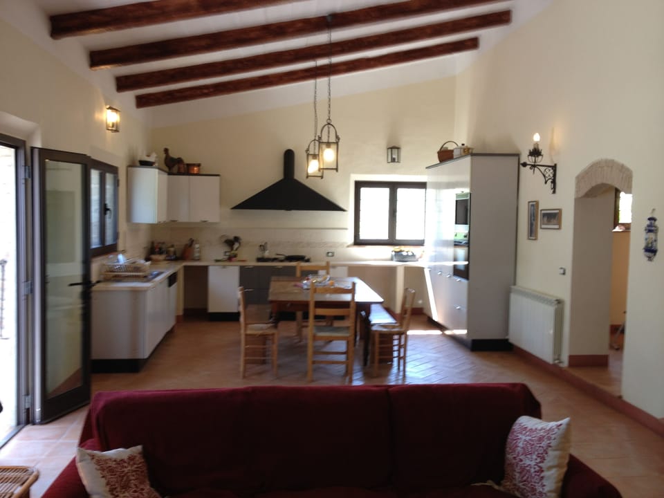 Kitchen (remodeled in 2012) with seating for 10 - just 3 steps to outdoor eating