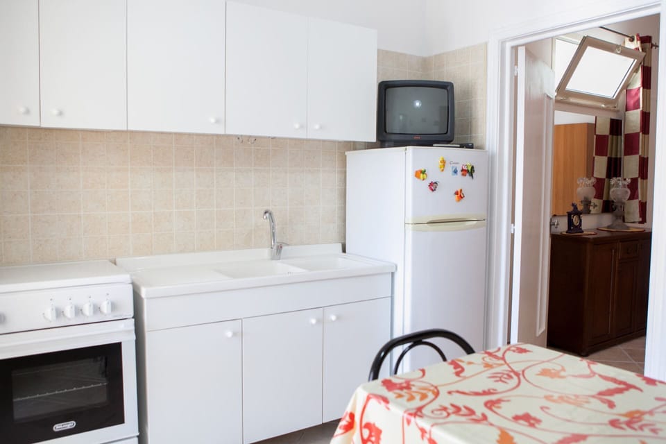Living room with kitchenette