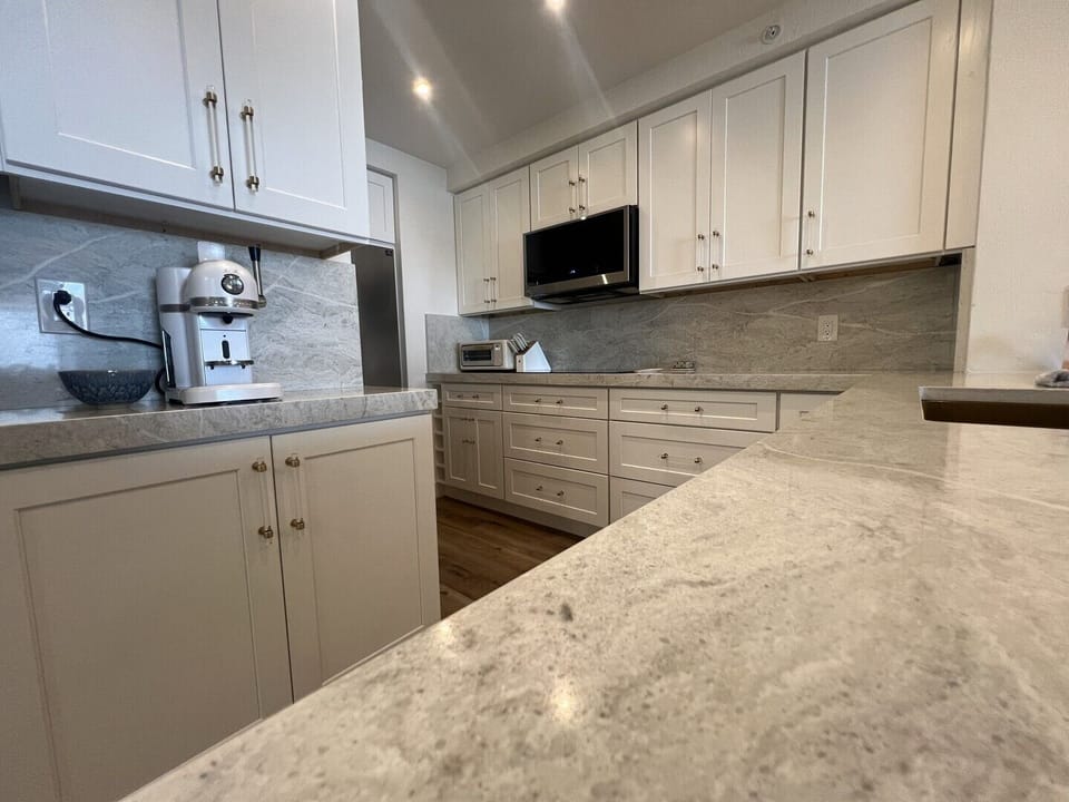 Large Kitchen