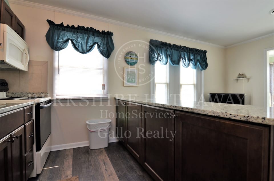 Kitchen Inset