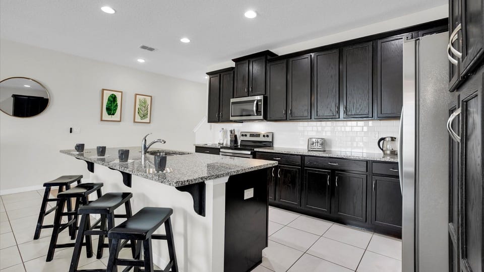 Kitchen (Angle)
