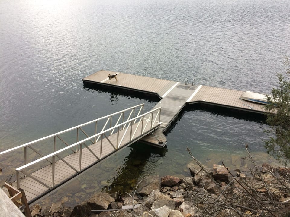 Dock