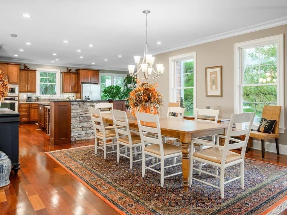 Dining table seating for up to eight