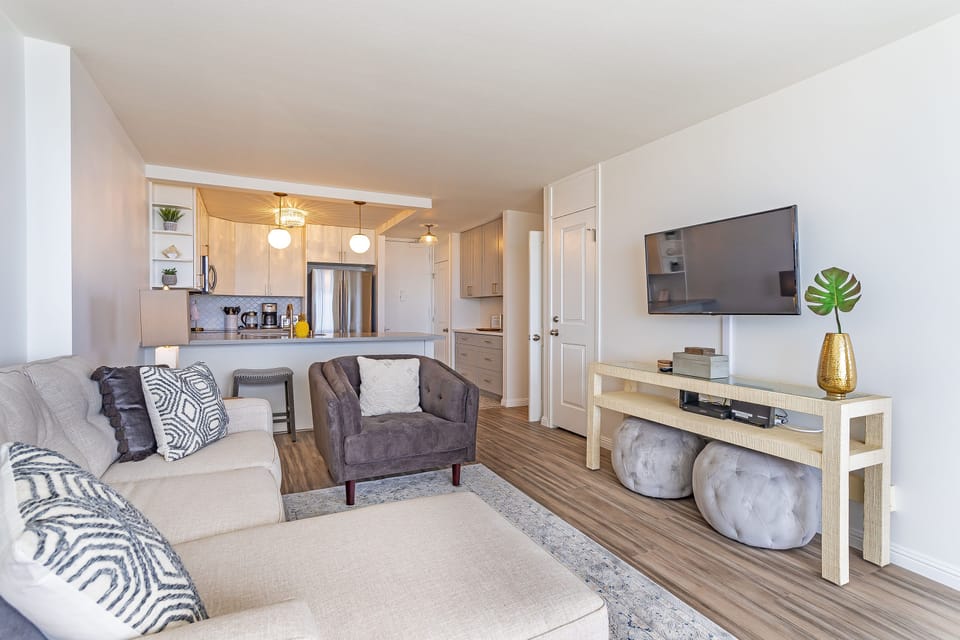 Gorgeous Contemporary Condo