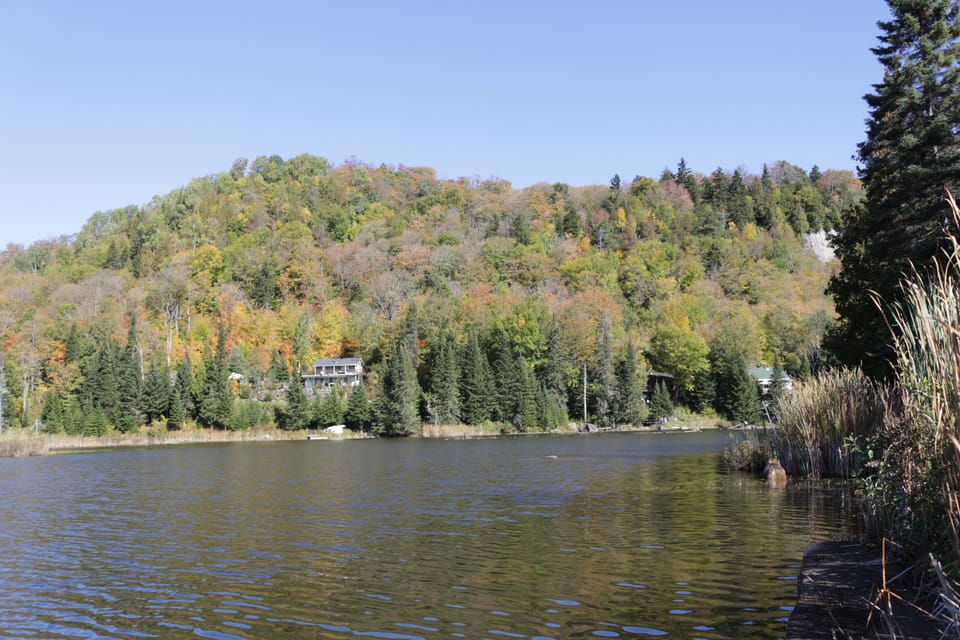 2-minutes drive from cottage