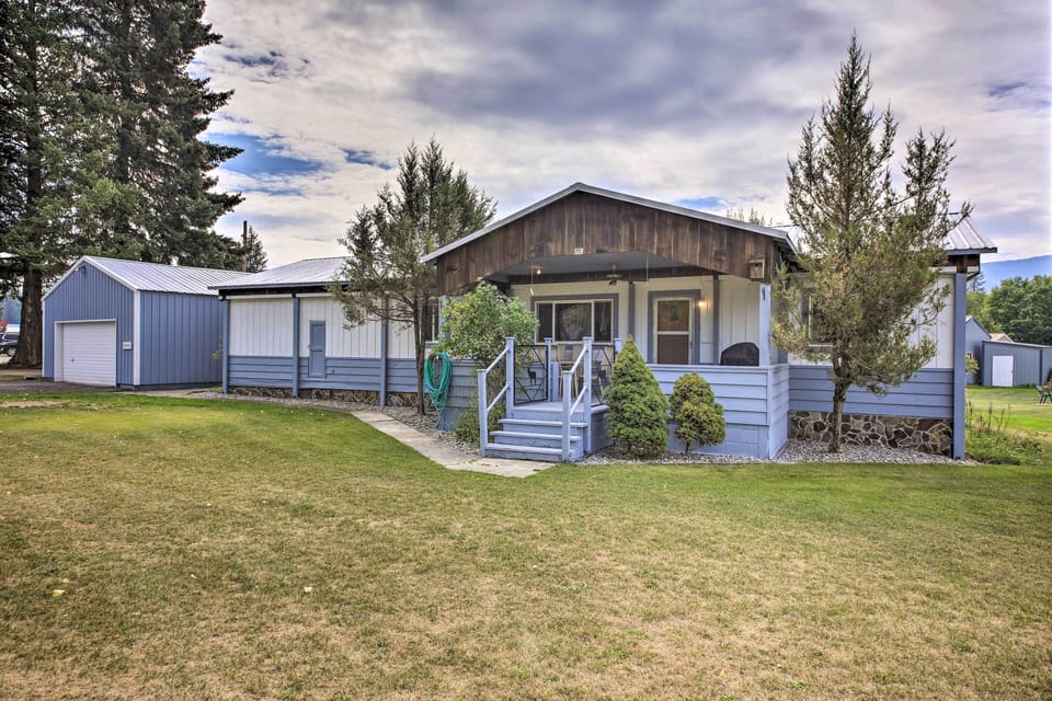 Trout Creek Vacation Rental Home | 2BR | 1.5BA | 1,000 Sq Ft