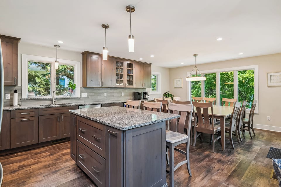 Main Level,Kitchen,