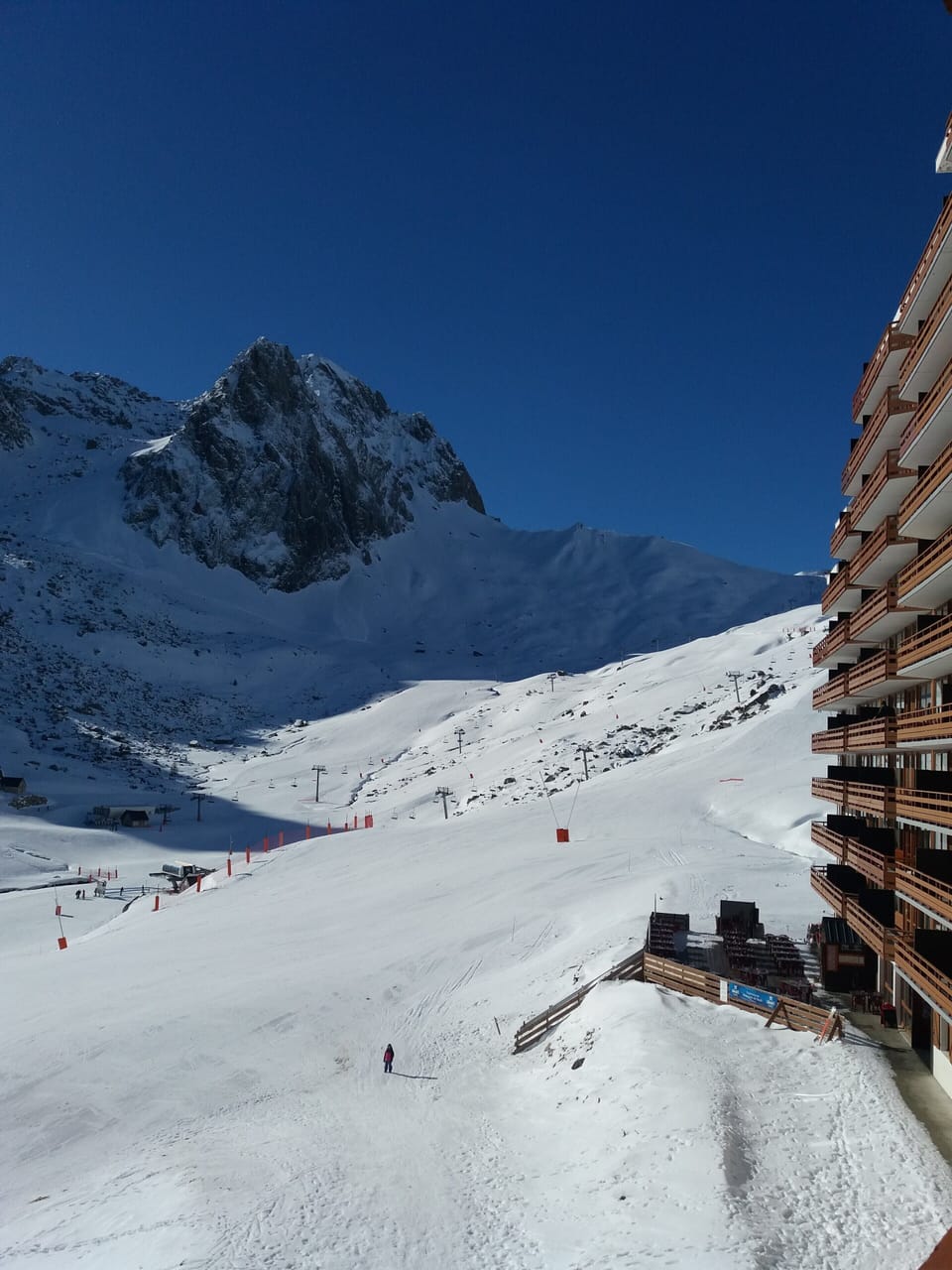 Snow and ski sports