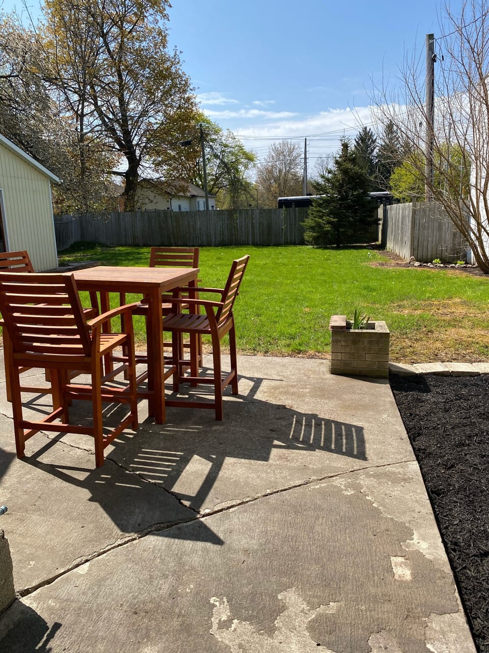 Large backyard space 