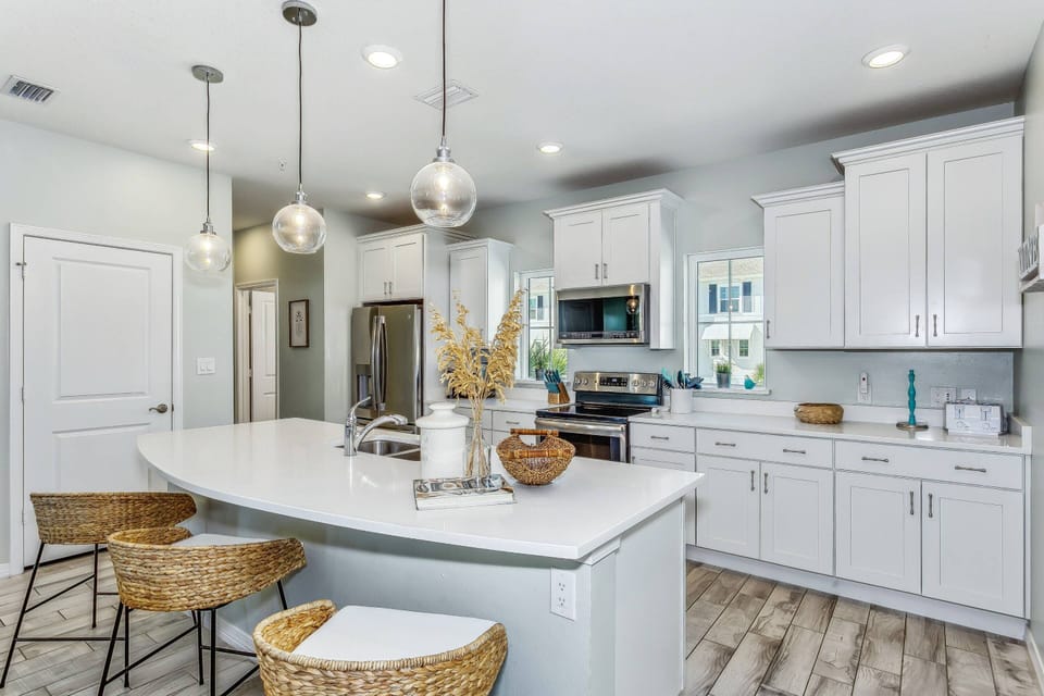 Lots of storage and prep space in the kitchen