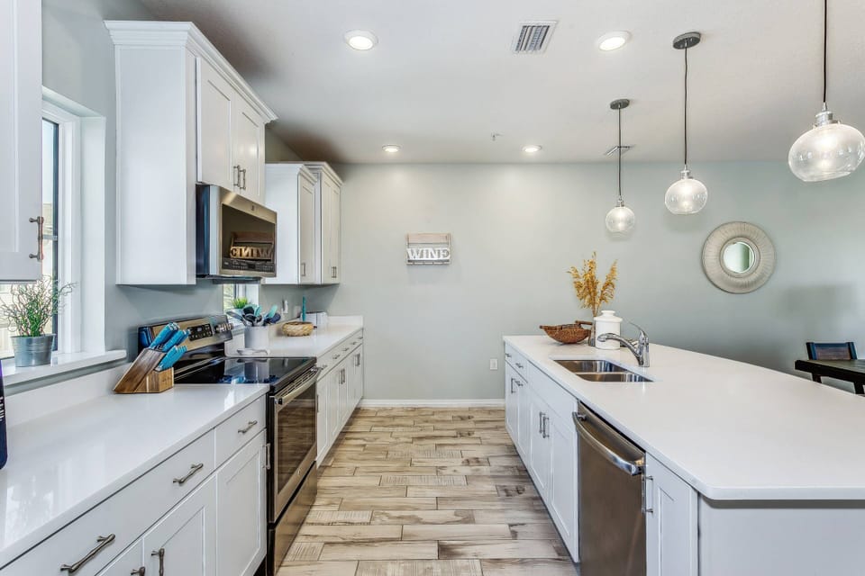 The cooks in your group will love this kitchen!