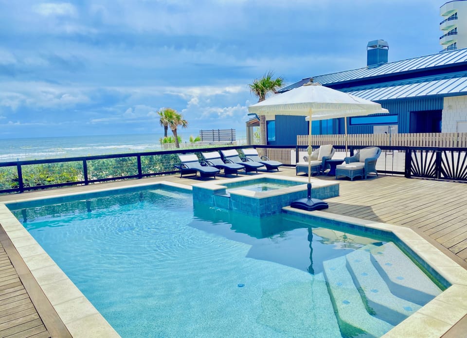Sand Dollar Cottage Private Pool Area 