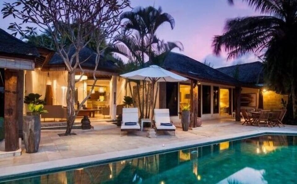 7' by the Beach, 3 BR Amazing View