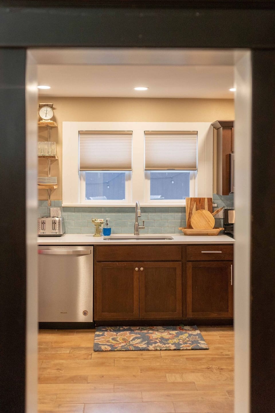 Fabulous Kitchen-Many Amenities Available