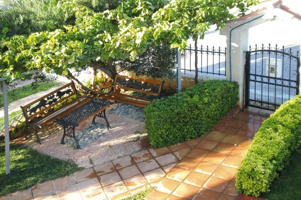 Entrance / Reception