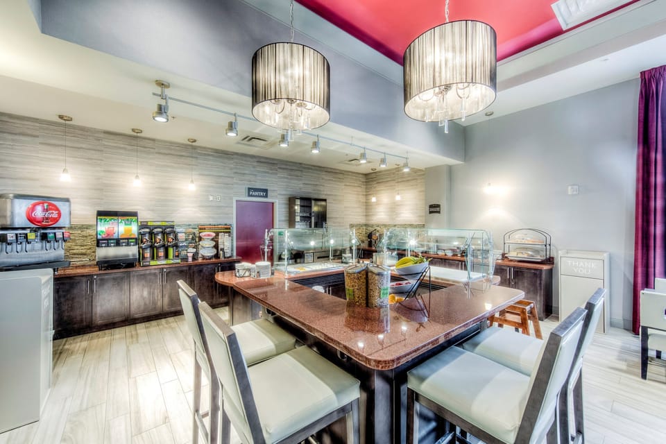 Enjoy FREE on-site breakfast when you stay with us!