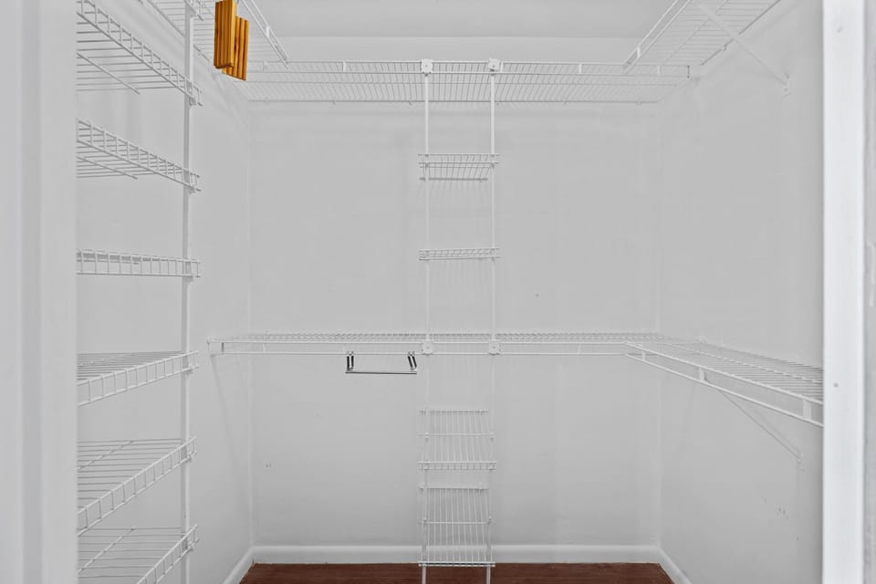 Extra walk in closet