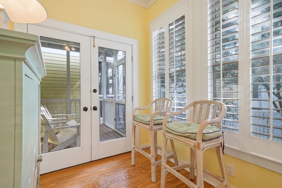 REAR PORCH OFF BONUS ROOM