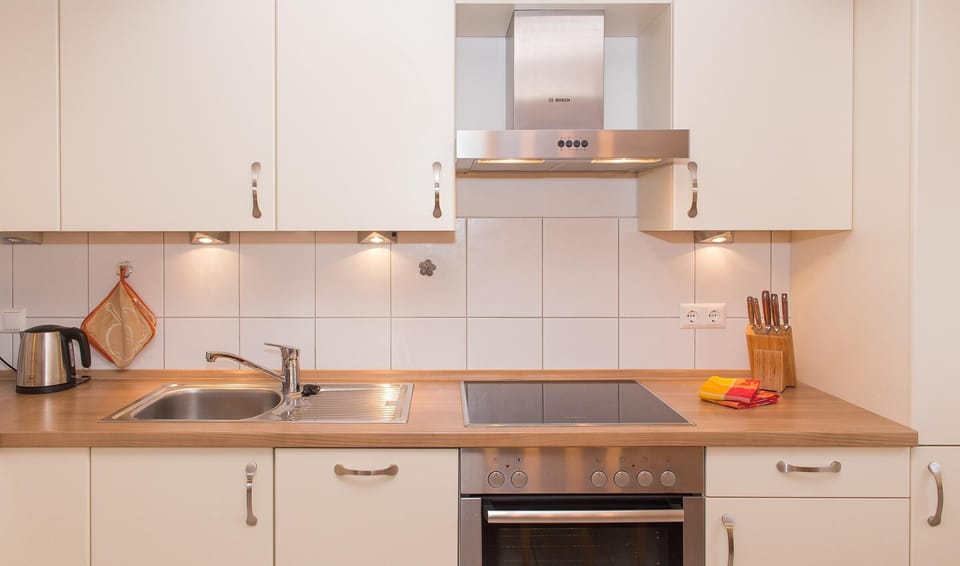 Kitchen in apartment Sonnendeck in Sueddorf on the island Amrum