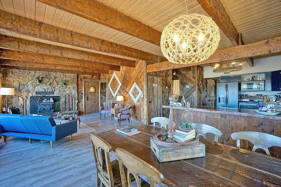 Dining/Living Room 