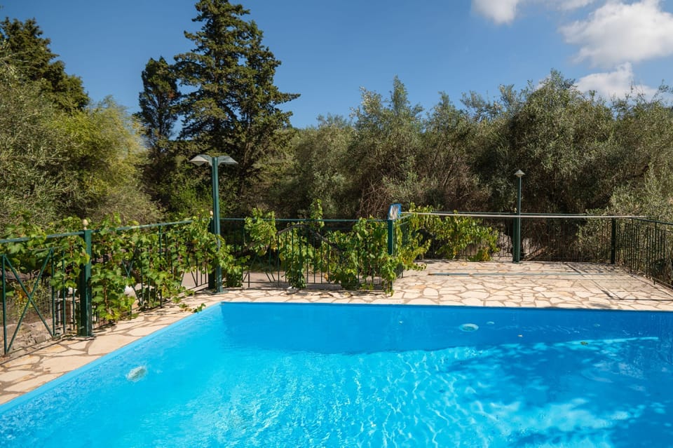 Glistening priivate pool