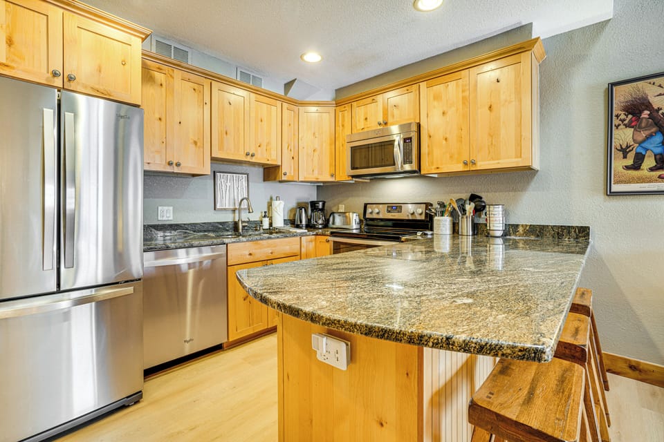 Kitchen | Cooking Basics | Toaster | Drip Coffee Maker