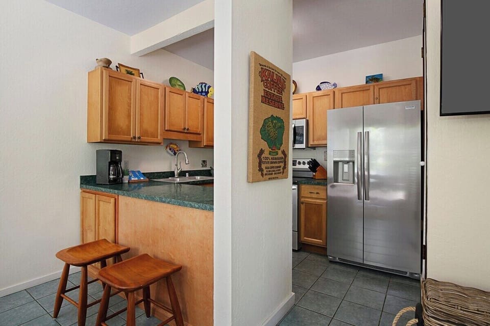 Kahala 914 Remodeled Kitchen