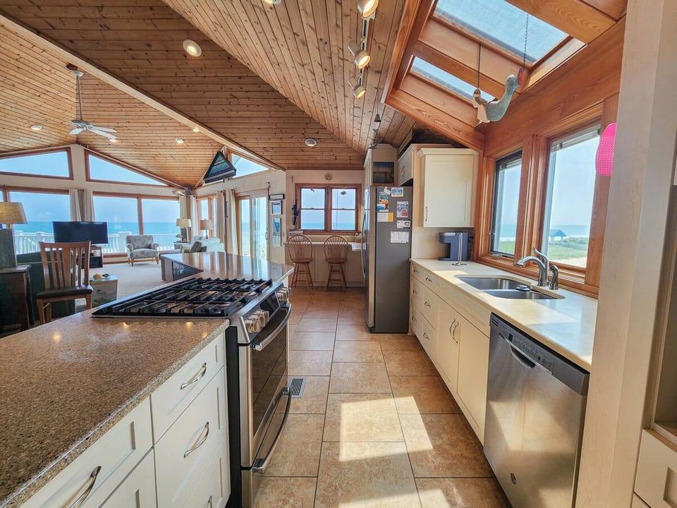 Kitchen 2023