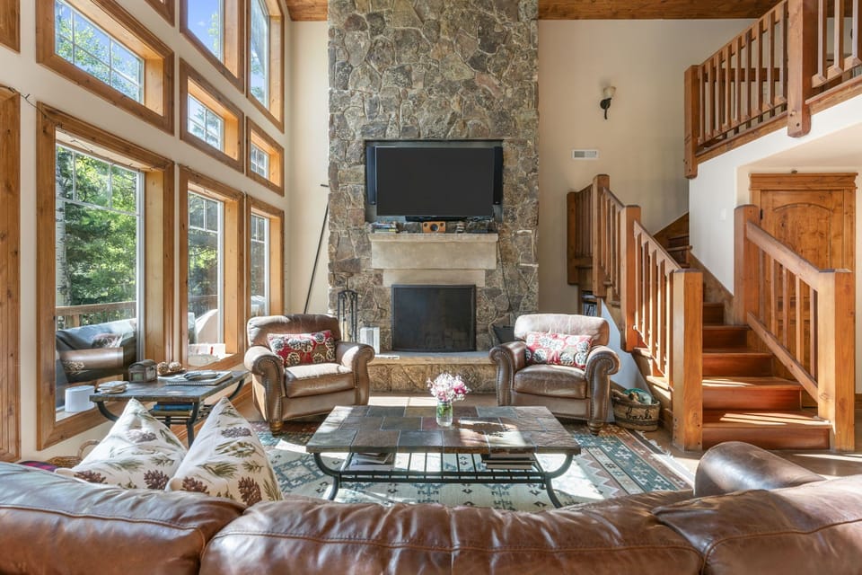 Perfect spot for afternoon naps, games, happy hour, or just relaxing by the fire