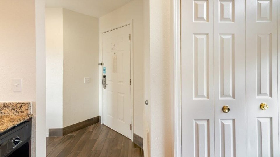 12 Wyndham at Branson_Building 5, Suite #309A - 009.jpg