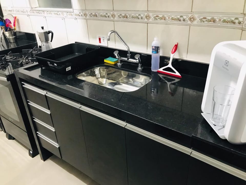 pia da cozinha
Kitchen sink