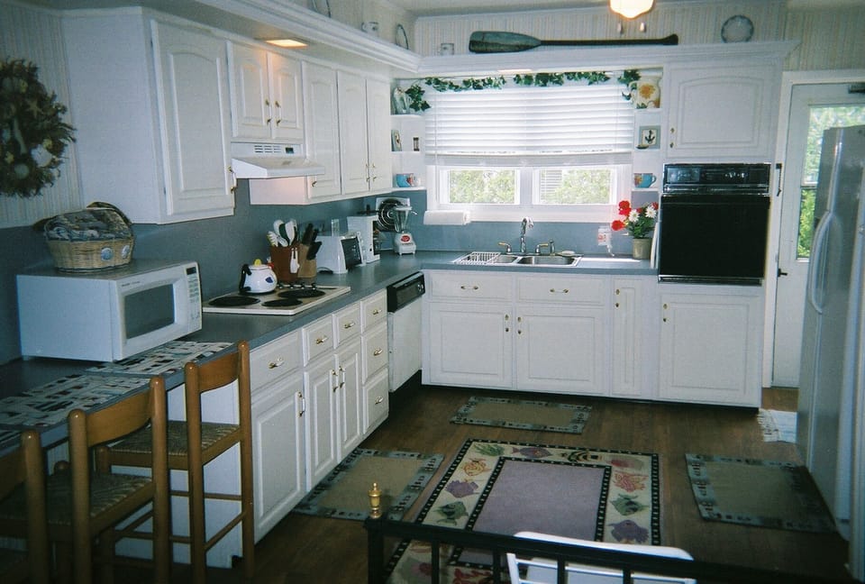 Text 609-471-5059 to discuss our Charming Vacation Home near 118th Street Beach!