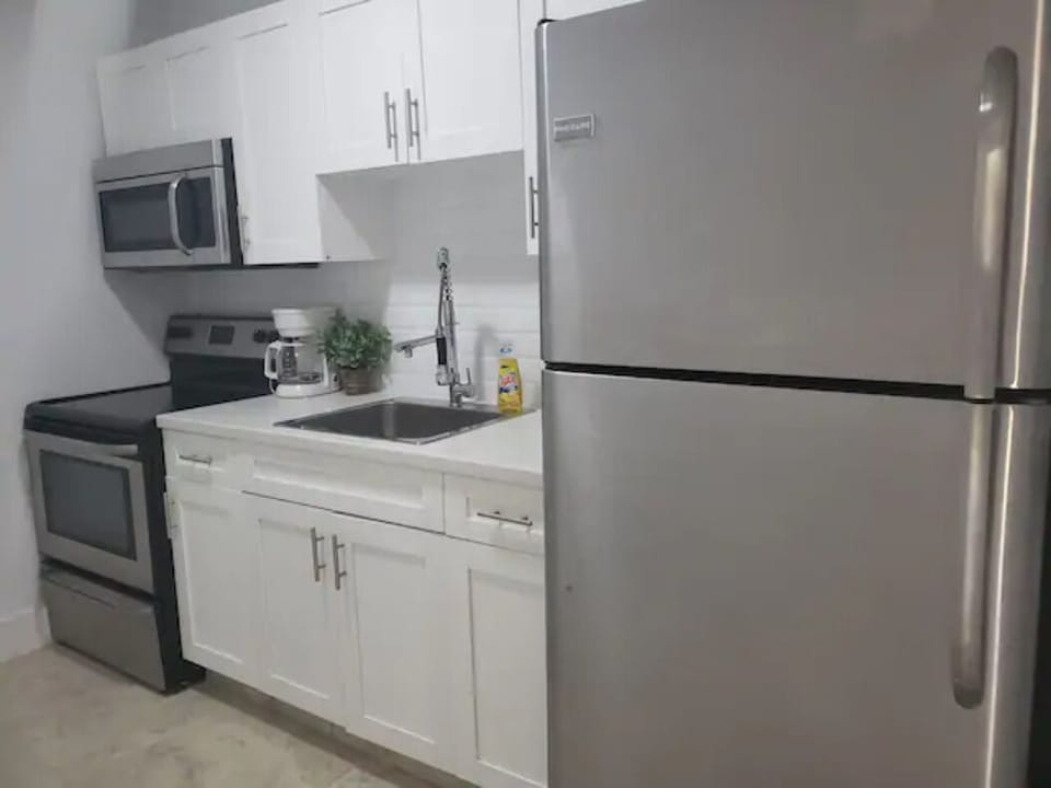 Fully equipped kitchen with all the necessities that will make you feel at home