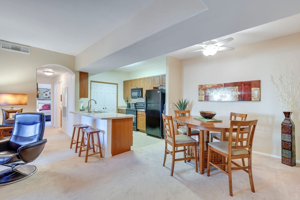 Dining Space | Dishware/Flatware