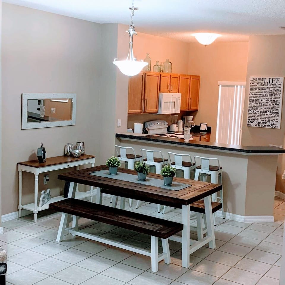 Dining room 