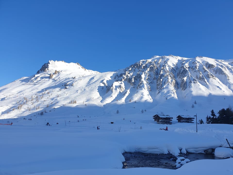Snow and ski sports