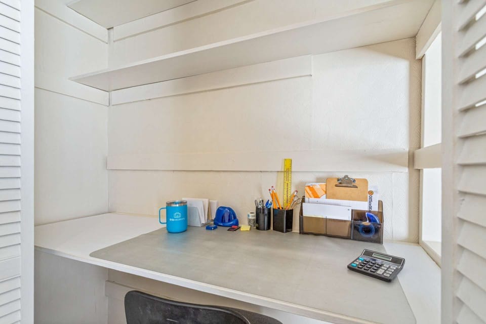 Work Space in Guest BR #2