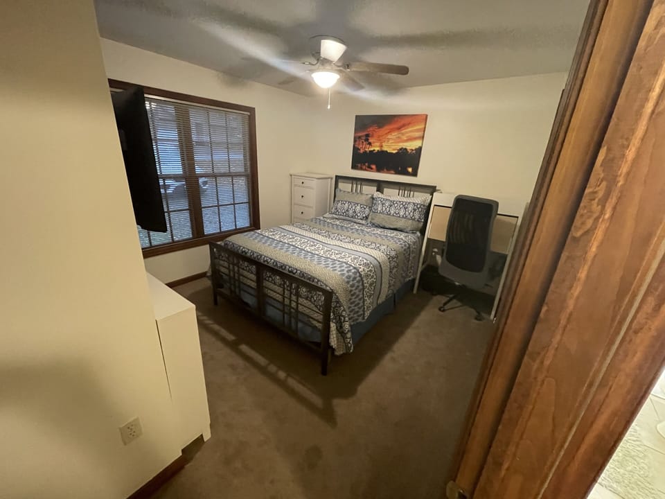 Bedroom #3 with 37" TV and ceiling fan 