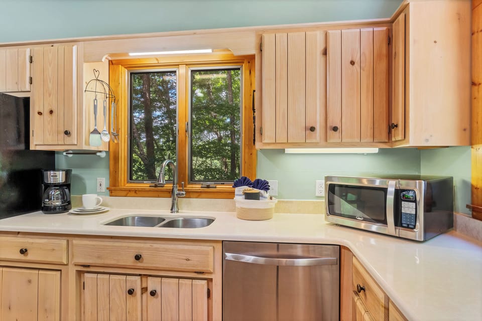 Fully Equipped kitchen to cook meals for your family.