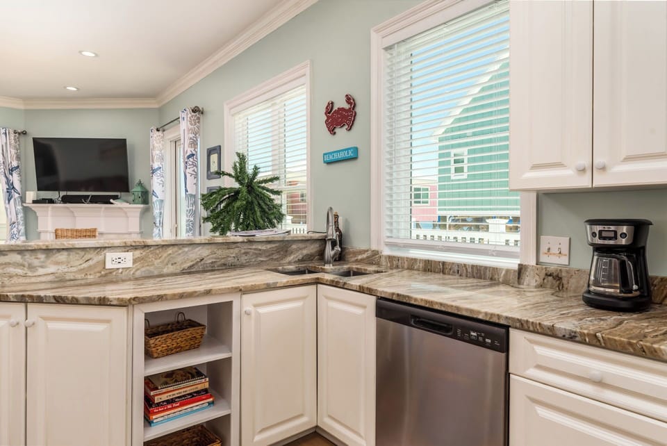 48 Kitchen 2