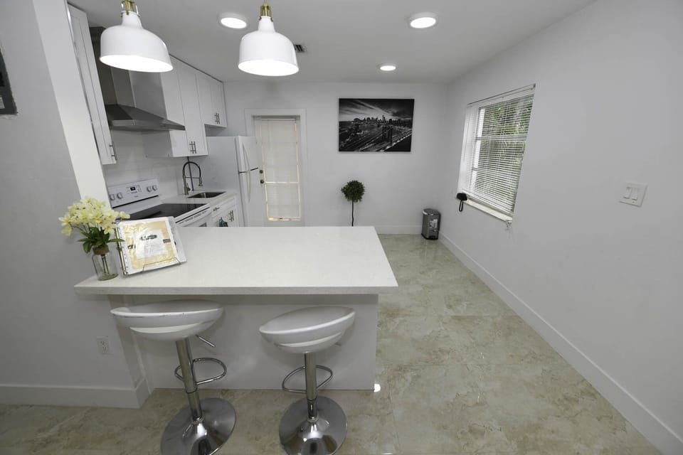Fully equipped kitchen with all the necessities that will make you feel at home.