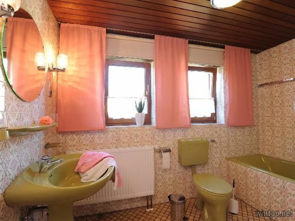 Cozy vacation home (40sqm) with balcony Apartment in Bad Staffelstein