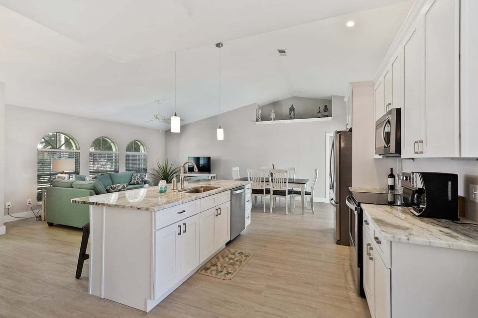 Kitchen side view