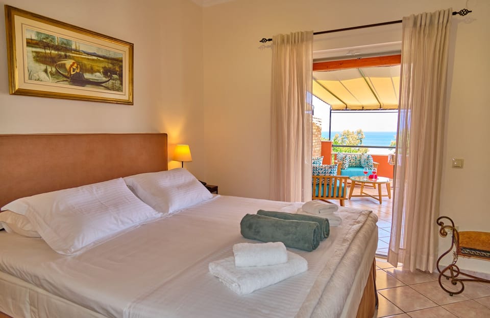 Chrismos Luxury Suites 2A Apraos Corfu Bedroom