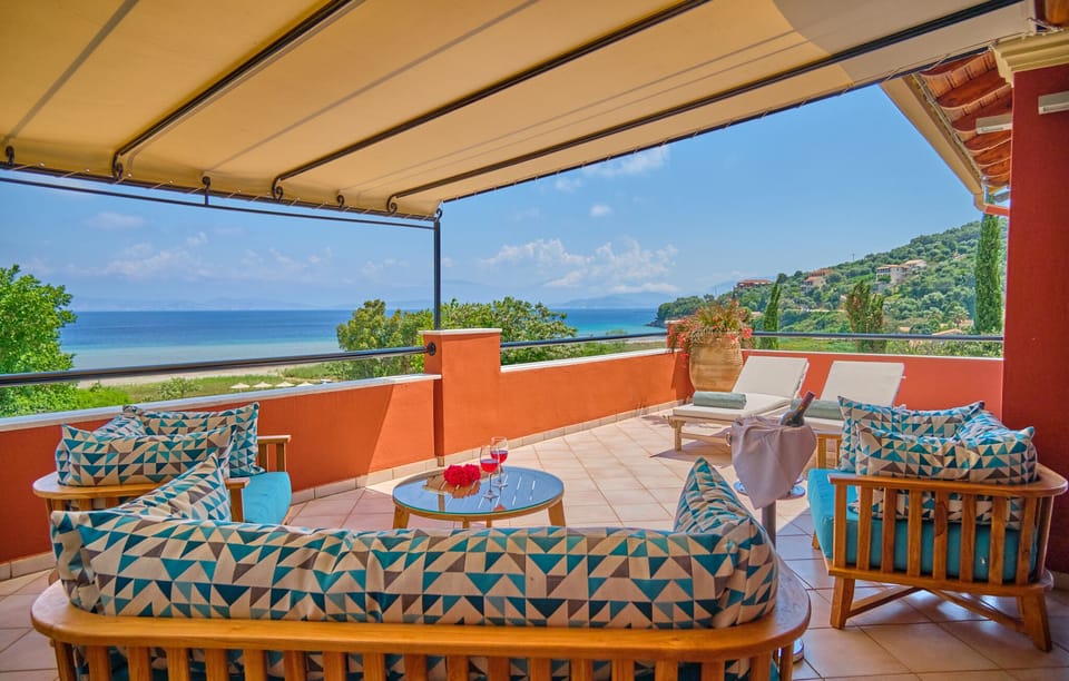 Chrismos Luxury Suites 2A Apraos Corfu By The Balcony